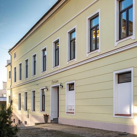Penzion Stara Posta Фрідек-Містек Екстер'єр фото